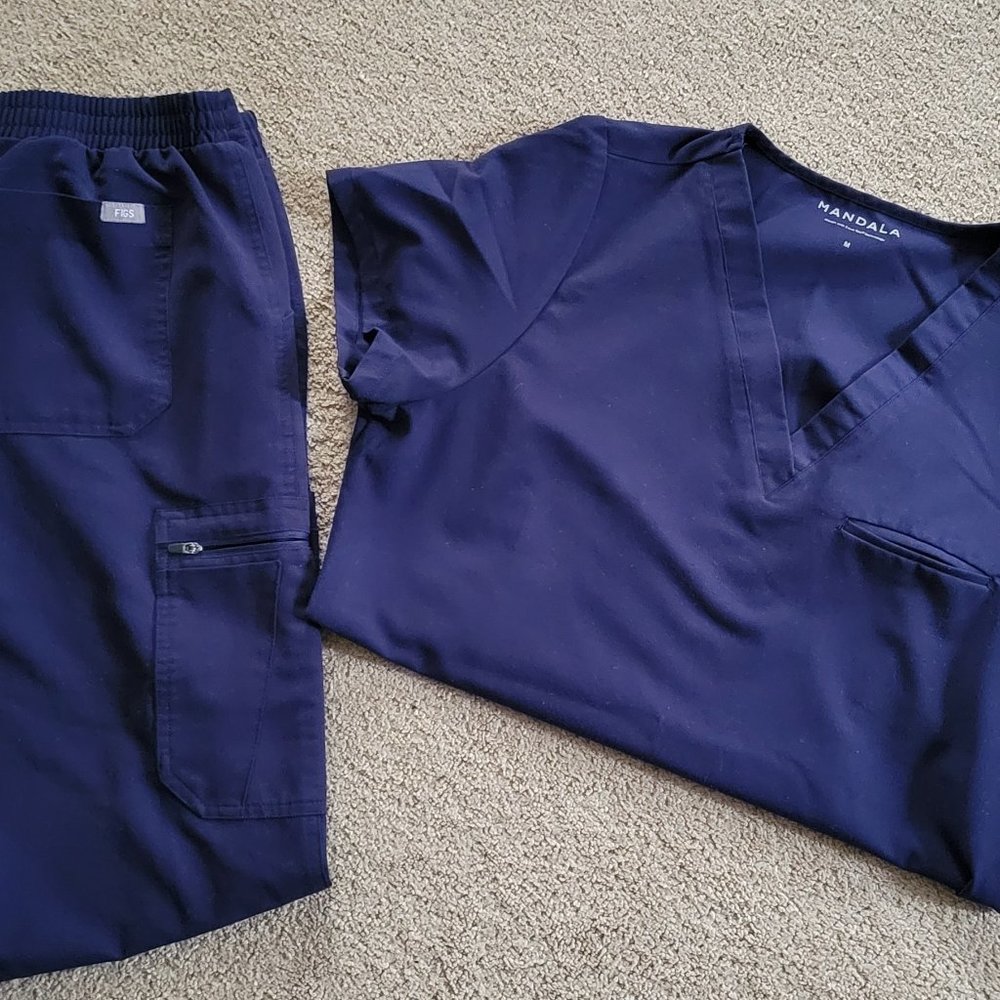 Navy Figs pant Mandala scrub top set